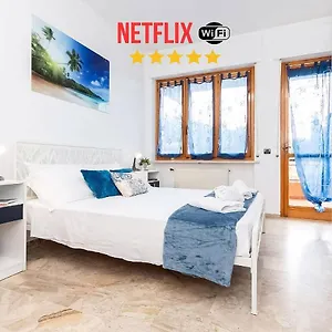 https://dolcevista-300mt-dal-mare-ac-wifinetflix-freeparking.hotelitalianriviera.com