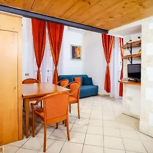 https://dante-casa-vacanze.hotels-amalfi.com